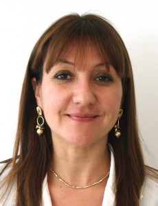 Dra.Claudia-Azócar-B.1